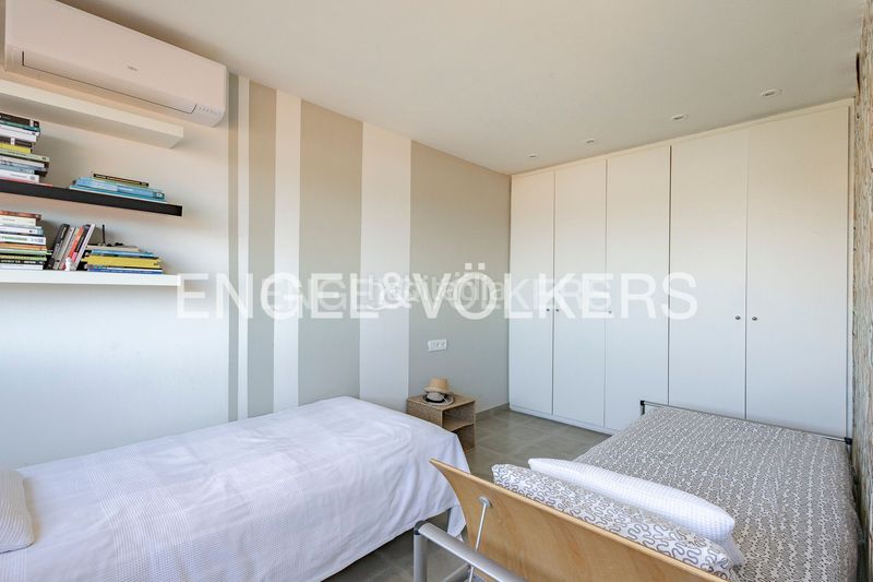 Foto cbb9eaa2-49be-49c4-8daa-792b1000037a. Casa amb calefacció aparcament piscina a Levantina - Montgavina - Quintmar Sitges