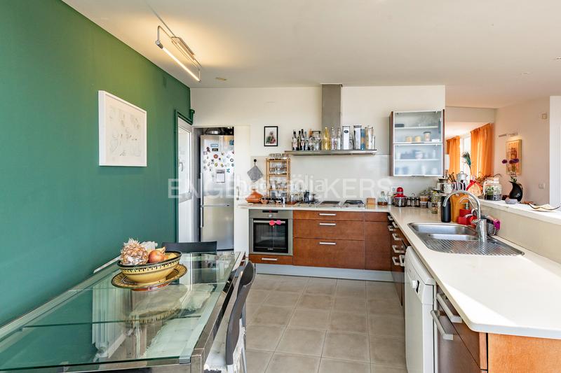 Foto d4ea0eda-99fc-4ef5-aefb-451644f8daa8. Casa amb calefacció aparcament piscina a Levantina - Montgavina - Quintmar Sitges