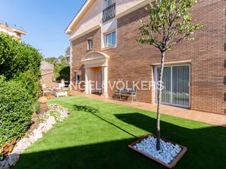 Lloguer Casa a Sant Vicenç Platja. Vivienda a tres vientos en zona residencial