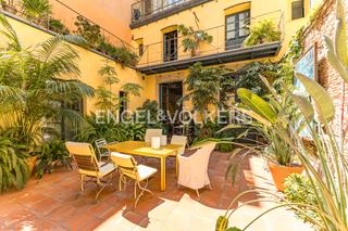 Appartement à St. Pere - Sta. Caterina - El Born. Palacete histórico excepcional en el born