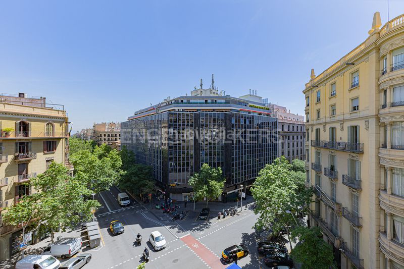 Foto 342fb090-98c0-48fb-934e-c6d30f7de405. Pis amb calefacció a Dreta de l´Eixample Barcelona