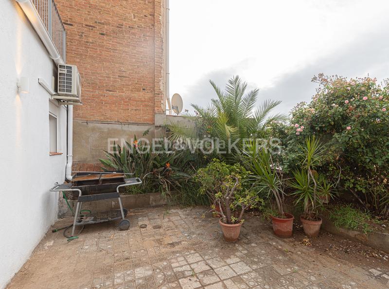 Foto afee5a50-a5ce-4523-9481-0d7a2da3e242. Affitto casale con riscaldamento in La Clota Barcelona