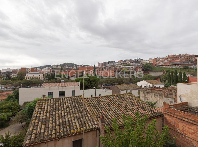 Foto 0ea1adb9-58cb-495d-a1b0-57a4d65bf95b. Alquiler masía villa en horta en plena naturaleza en el centro en Barcelona