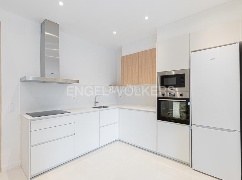 Foto 73cb8ec4-5680-42cf-bcc0-a770b50896c8. Location mas avec chauffage dans La Clota Barcelona