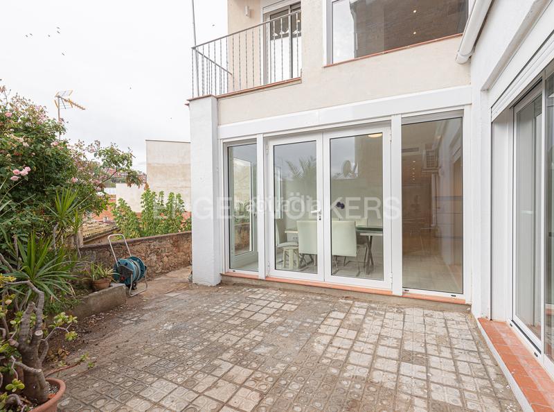 Foto 56b29df5-985a-4b02-8f27-43b17010a326. Miete bauernhof mit heizung in La Clota Barcelona