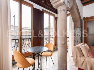 Affitto Piccolo appartamento in Dreta de l´Eixample. Piso temporal modernista con vistas a la plaza commercial