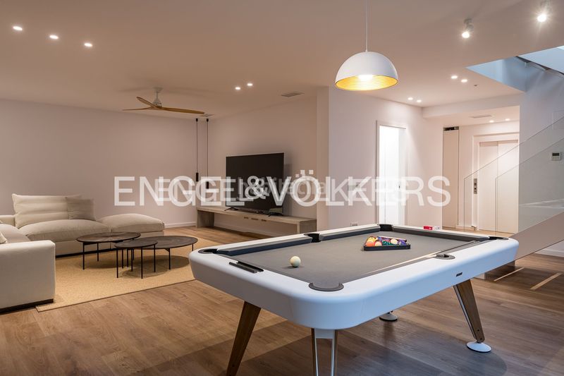 Foto 7a042b13-d92b-4e7d-886f-4ab1c70e9a9c. Casa amb calefacció aparcament piscina a Vallpineda-Santa Bàrbara Sitges