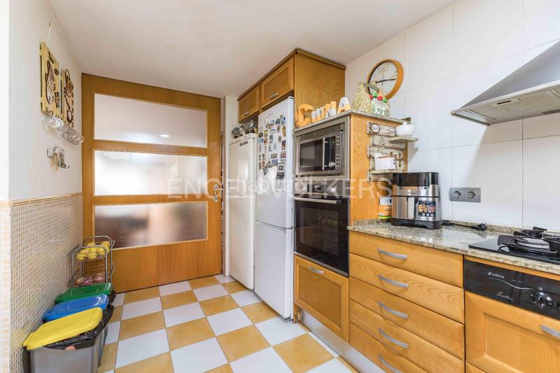 Foto 7913f2ae-0f13-42a5-a2d6-db35f72b6e07. Casa con riscaldamento parcheggio in Diagonal-Colomeres Gavà