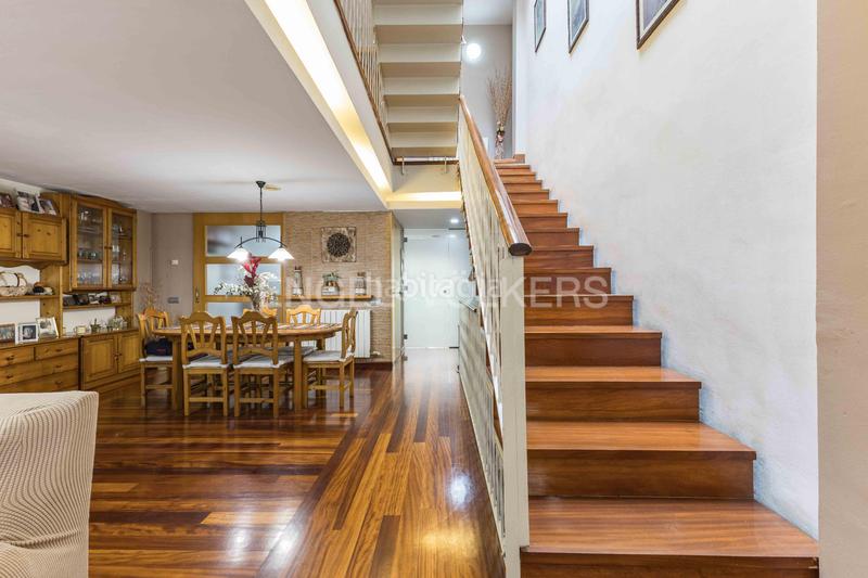 Foto 90f05745-ac17-4859-8737-880e206f414f. Casa con riscaldamento parcheggio in Diagonal-Colomeres Gavà