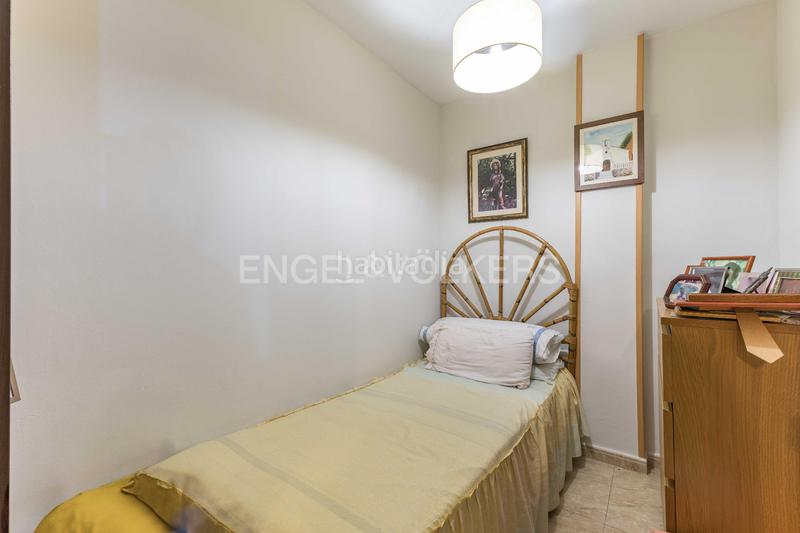 Foto cc112501-a7dc-4ca4-bafa-e748f2d1b7d6. Casa con riscaldamento parcheggio in Diagonal-Colomeres Gavà