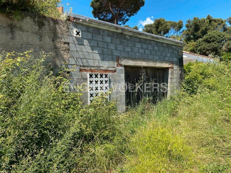 Foto 19e2e48a-ea8f-4716-b9ed-fc26e58b47c1. Terreno residencial exclusiva parcela residencial con vistas al mar en Palafolls