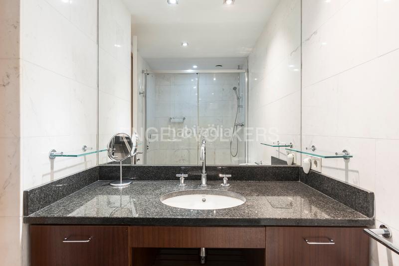 Foto 05fc2314-c356-471a-9021-d2d2d9a54d2f. Location appartement avec chauffage parking dans Tres Torres Barcelona