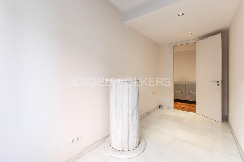 Foto 29b080d5-69c7-4a33-9bed-c037b73b5863. Location appartement avec chauffage parking dans Tres Torres Barcelona