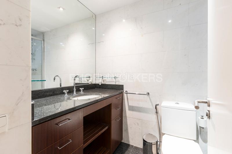 Foto da090d1c-4b9b-479d-ae40-0fd4297e99a9. Location appartement avec chauffage parking dans Tres Torres Barcelona