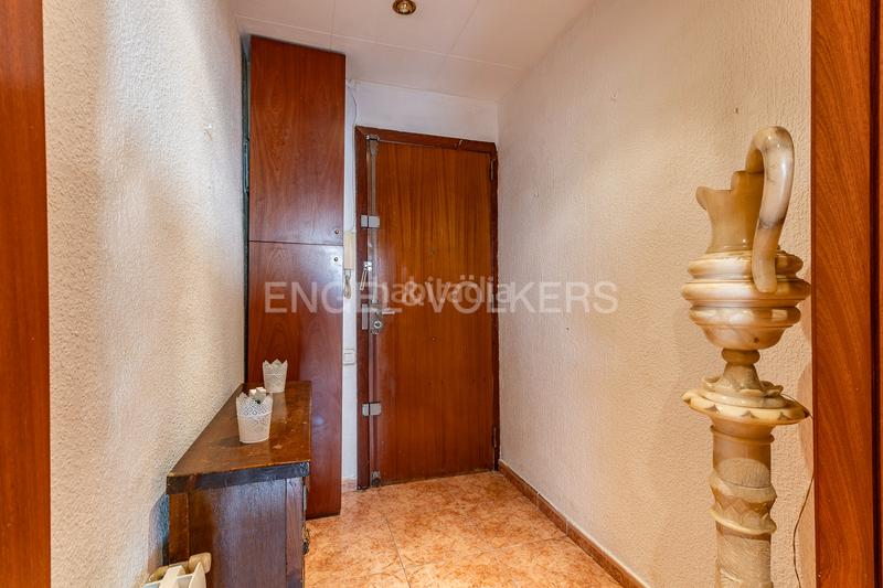 Foto 7cdfe1a0-a7d7-4d58-bcd3-002fd8faae6f. Appartement avec chauffage dans Creu de Barberà Sabadell