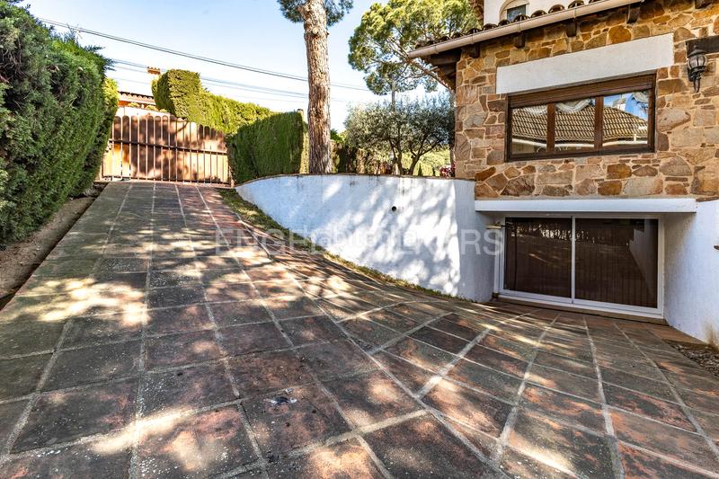 Foto 85aadf82-de6e-4d73-b086-12b24d3d7afc. House with heating parking in Vilassar de Dalt