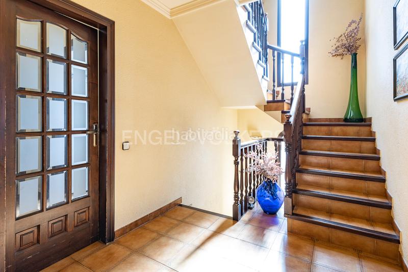 Foto e223d28a-77fe-4aad-945a-52390e548e49. House with heating parking in Vilassar de Dalt