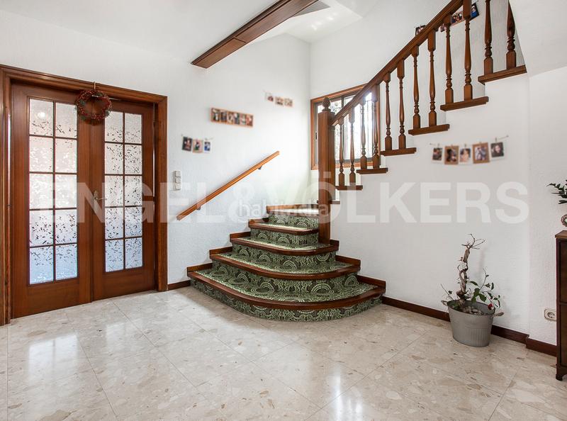 Foto 573ce70b-5588-4eec-9b00-52b3b12abffd. Casa amb calefacció aparcament piscina a Centre Castelldefels