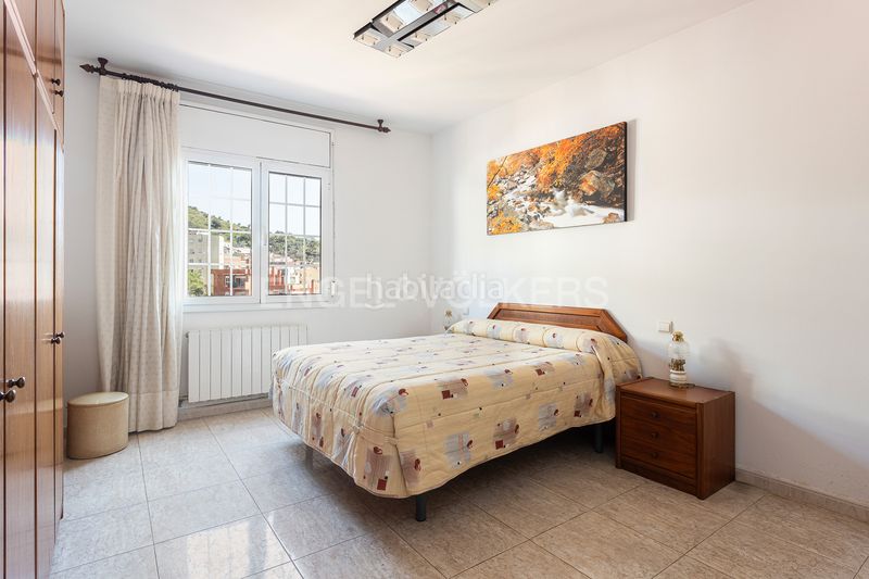 Foto 02192465-8aff-4c98-9159-aa5056907884. Casa amb calefacció aparcament a Sant Genís dels Agudells Barcelona