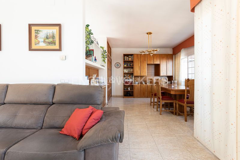 Foto 4b32490f-3d8b-4838-b4d0-46524129e6d9. Casa amb calefacció aparcament a Sant Genís dels Agudells Barcelona