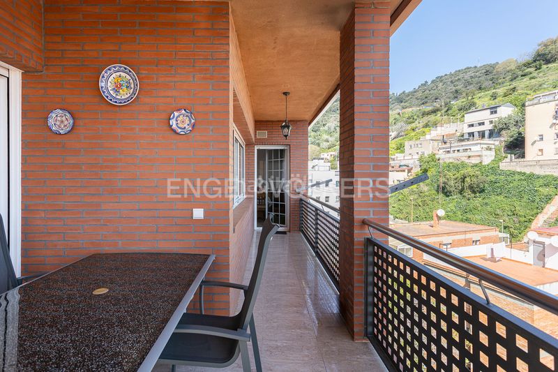 Foto a59b1a8f-a386-4442-a976-bc589d08de1e. Casa amb calefacció aparcament a Sant Genís dels Agudells Barcelona