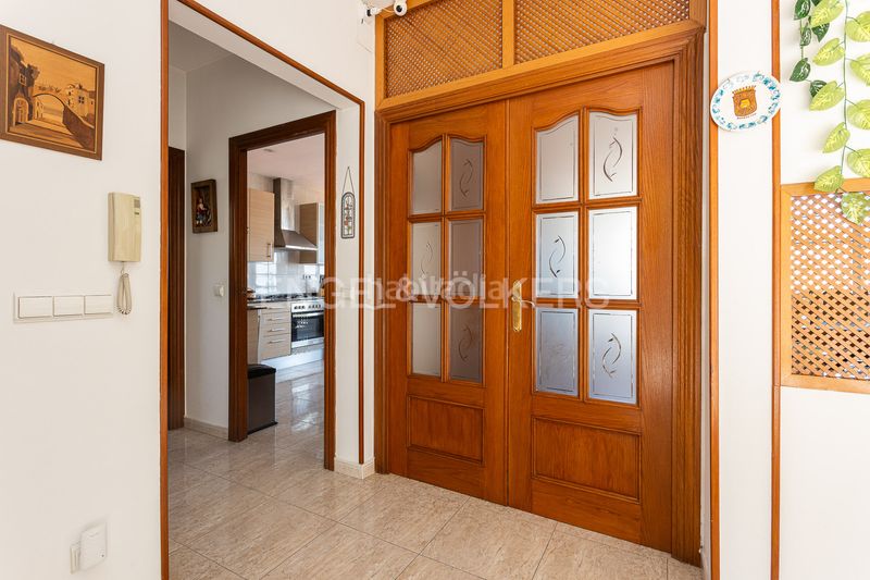 Foto d3af95f0-f595-47ff-b256-bb9ccf751573. Casa amb calefacció aparcament a Sant Genís dels Agudells Barcelona