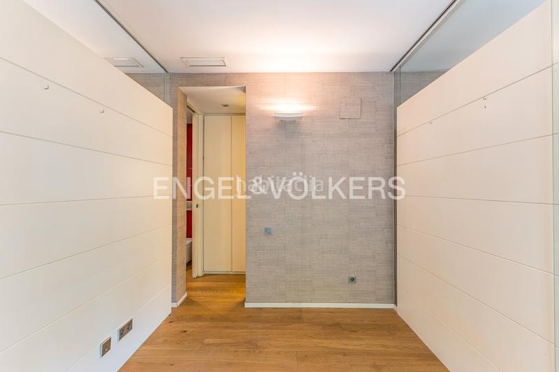 Foto 0ef776c8-1a7b-4400-be9e-b6385e258144. Appartement avec chauffage dans Dreta de l´Eixample Barcelona