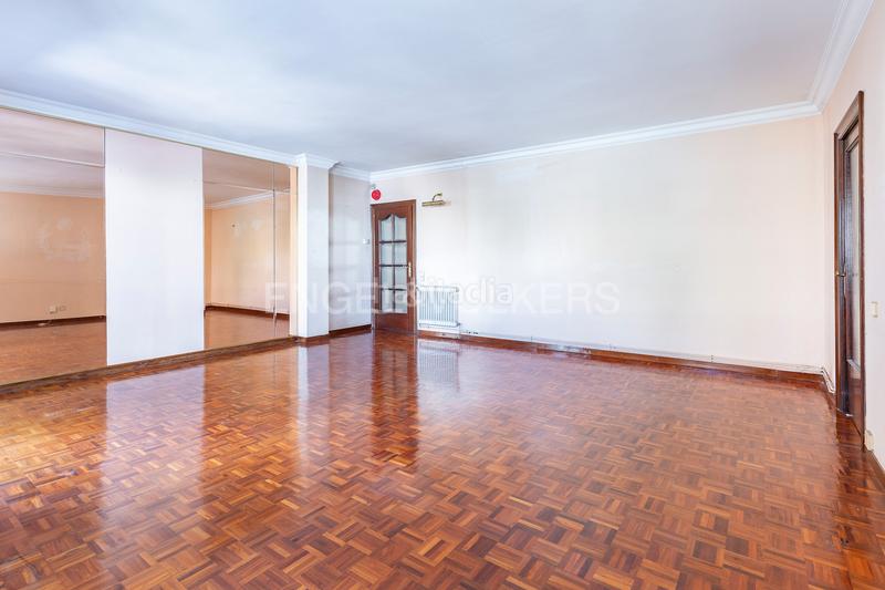 Foto 0cb95f87-38db-447b-87a4-04b239c4c68b. Appartement mit heizung in Centre Badalona