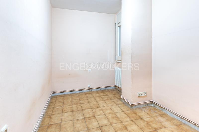 Foto 86e22ea0-34a5-4974-a0ea-9f1a17f0f545. Appartement mit heizung in Centre Badalona
