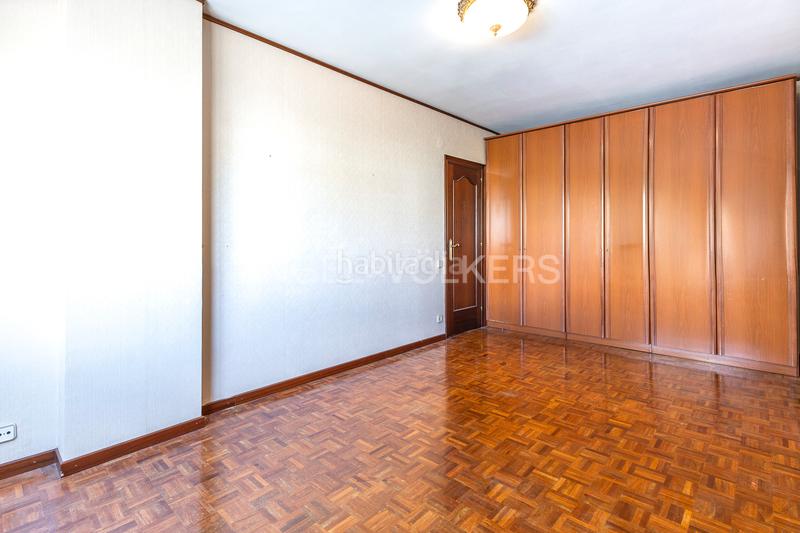 Foto b3760438-f9d7-4349-b37a-c51982eb25d9. Appartement mit heizung in Centre Badalona
