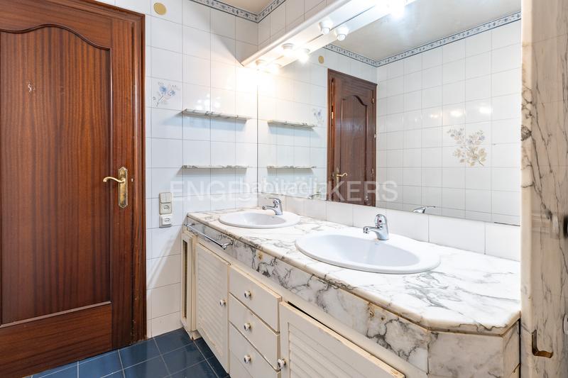 Foto e519ed10-4b85-47e5-b68a-5ad9fb233431. Appartement mit heizung in Centre Badalona