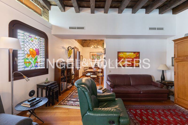 Foto 323e6bbe-689d-4175-9316-51ffa28cbe68. Àtic amb calefacció a Gòtic Barcelona