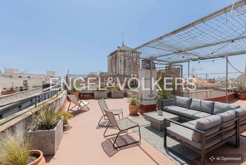 Foto 4e43fd64-a8d1-405e-9658-b38ef38670b7. Àtic amb calefacció a Gòtic Barcelona