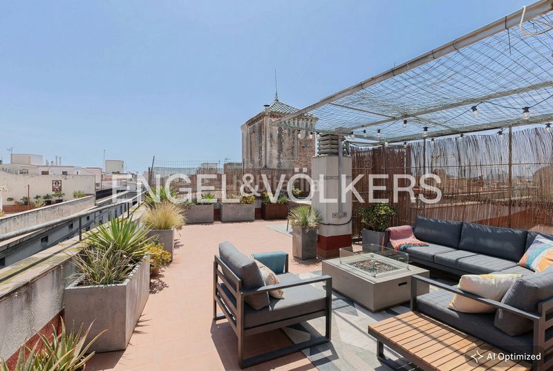 Foto 51b9d130-a375-414c-b4c3-46a0cde215af. Àtic amb calefacció a Gòtic Barcelona