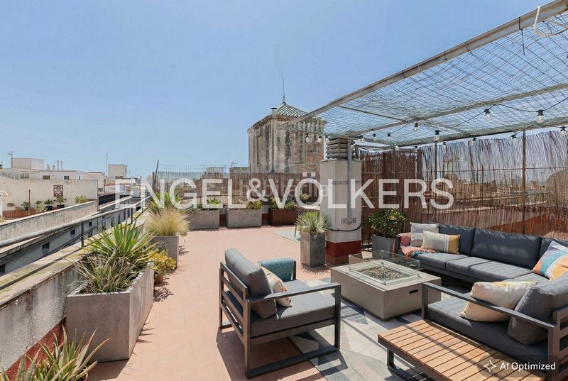 Foto b01d0bf7-31f3-4a88-8e5e-94a600863b63. Àtic amb calefacció a Gòtic Barcelona