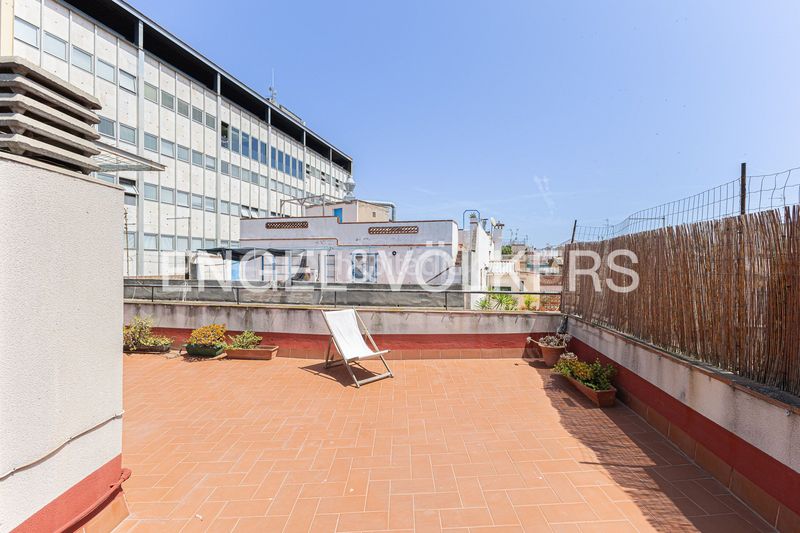 Foto b9b9c3dc-46b3-4dd0-8b07-86f69c75c883. Àtic amb calefacció a Gòtic Barcelona