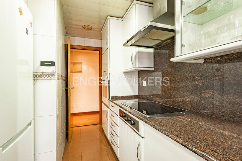 Foto 0eeb2928-c407-4d34-ac29-bf75b465fa5a. Apartamento piso exterior con dos terrazas en Sant Joan-TV3 Sant Joan Despí