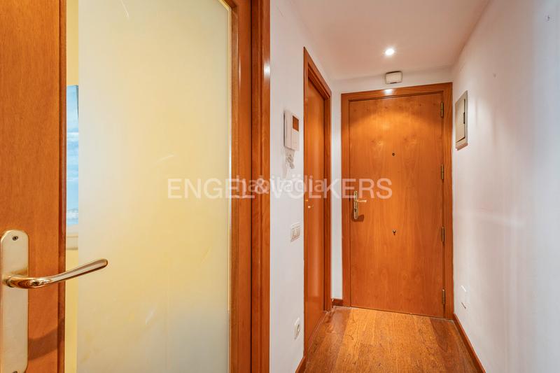 Foto cc0c6730-ee55-4d60-bcd0-ef5814430458. Apartamento piso exterior con dos terrazas en Sant Joan-TV3 Sant Joan Despí