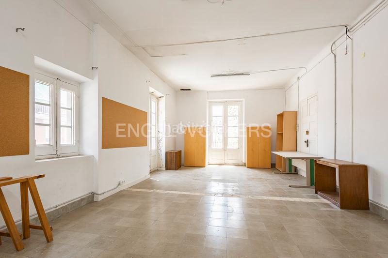 Foto 7b007460-56e3-4c17-bcf9-ff4f37dd5d92. Casa con riscaldamento parcheggio in Eixample Sant Joan Despí