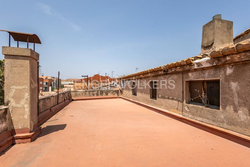 Foto 7b1132ad-973a-4aa5-bf78-987952fb0daa. Casa con riscaldamento parcheggio in Eixample Sant Joan Despí