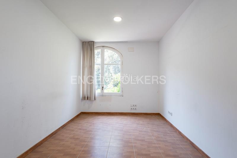 Foto 9799c196-51b6-4ea8-a367-b7fa4b093f26. Casa con riscaldamento parcheggio in Eixample Sant Joan Despí