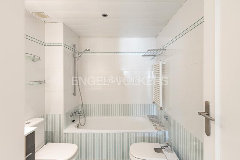 Foto 14ee291a-8d9c-4e81-b4c4-c0bbb3865ce6. Appartement avec chauffage parking piscine dans Via Europa - Parc Central Mataró