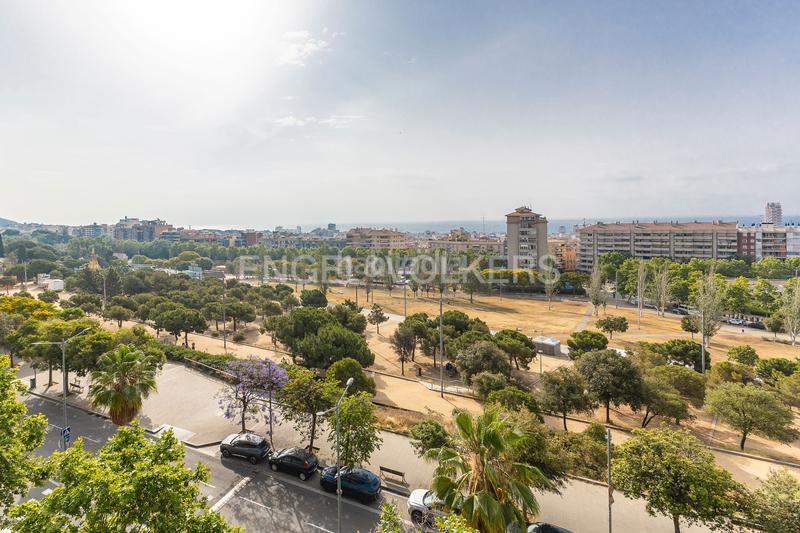 Foto 82bc6952-e59f-41da-b501-fc1c17e1eb40. Appartement avec chauffage parking piscine dans Via Europa - Parc Central Mataró