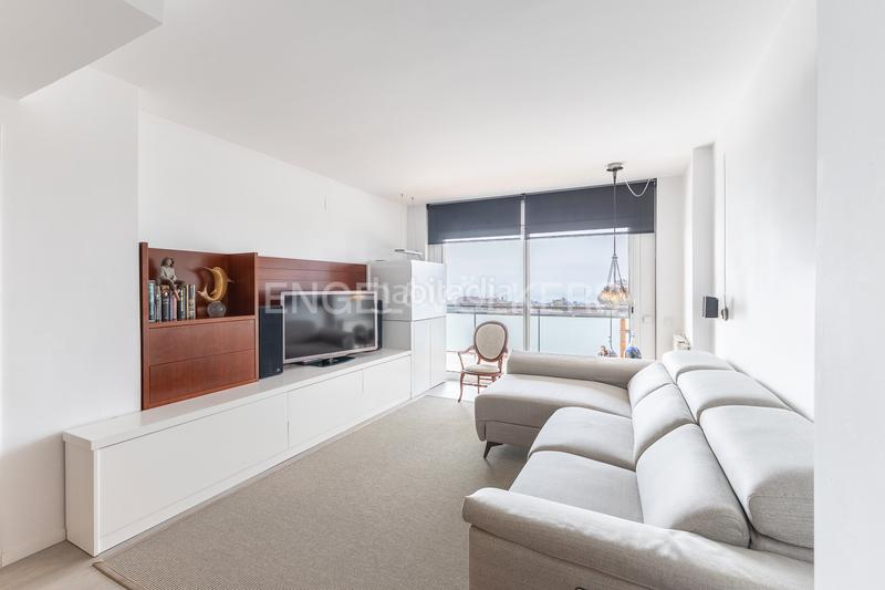 Foto e5c0d3a2-60c2-4229-af67-ece351320af1. Appartement avec chauffage parking piscine dans Via Europa - Parc Central Mataró