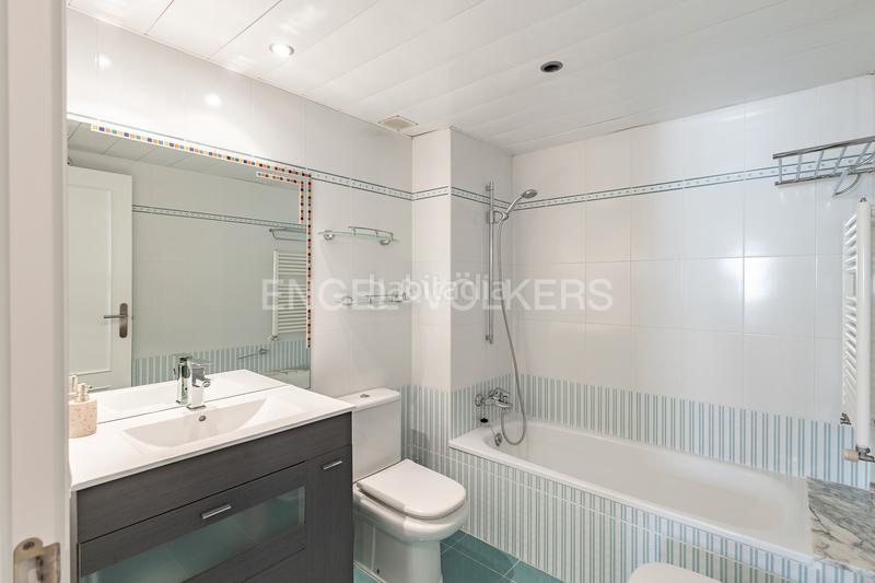 Foto ef7f1b22-1fe4-4d21-a4ad-3ce179969217. Appartement avec chauffage parking piscine dans Via Europa - Parc Central Mataró