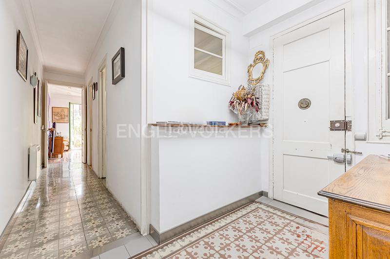 Foto 00ad4957-2a5f-4bda-a775-898800038c95. Apartamento encantador apartamento en finca regia aribau consell de cent en Barcelona