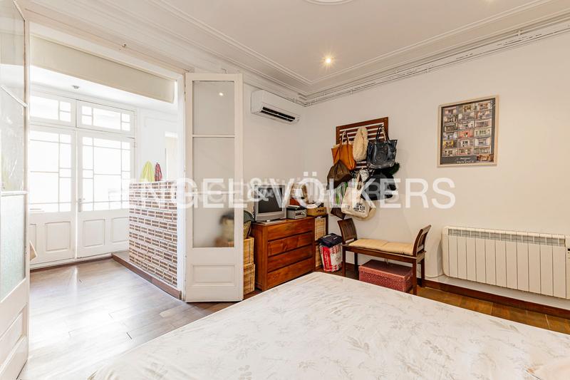 Foto 01933cf2-a996-419c-9792-2399609d6908. Piccolo appartamento con riscaldamento in L´Antiga Esquerra de l´Eixample Barcelona