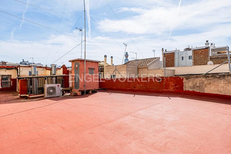Foto 1af9f294-a4d7-42d2-bf0b-d9edc3adbd8e. Apartamento encantador apartamento en finca regia aribau consell de cent en Barcelona