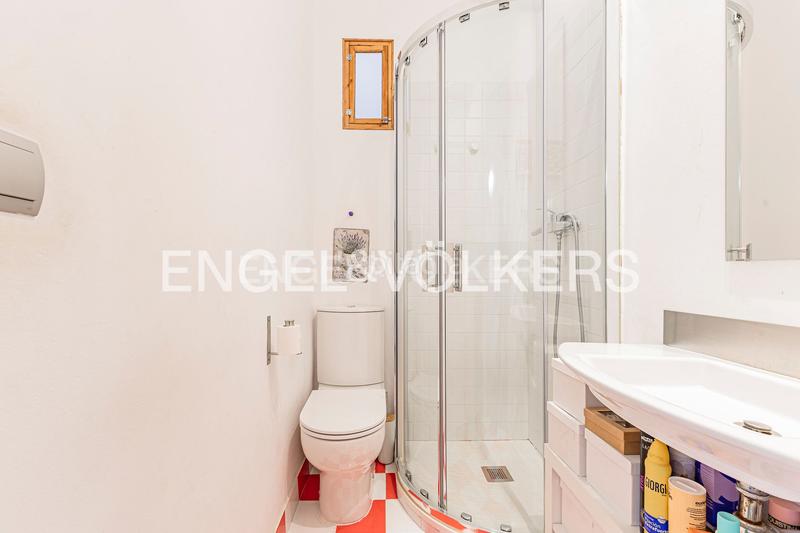 Foto 5a5130a1-bc52-44d4-9c74-7ebef88c6b88. Piccolo appartamento con riscaldamento in L´Antiga Esquerra de l´Eixample Barcelona