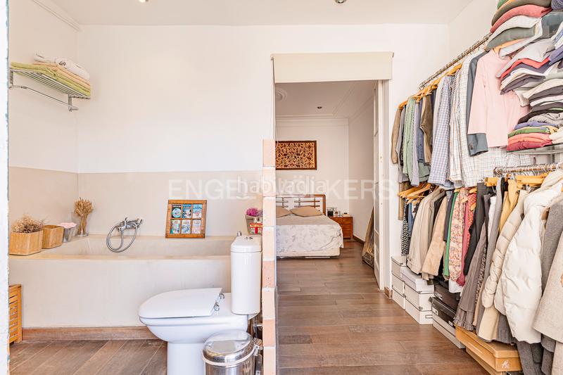Foto a50cba2f-16f1-4c94-9034-fa578212a272. Apartamento encantador apartamento en finca regia aribau consell de cent en Barcelona